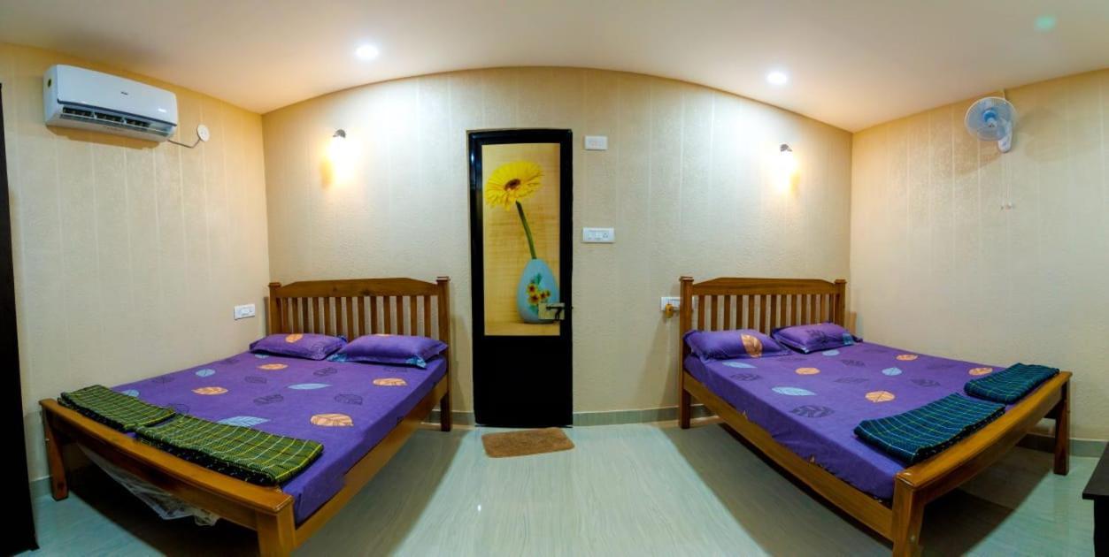 Hangout Kalyānpur Exterior foto